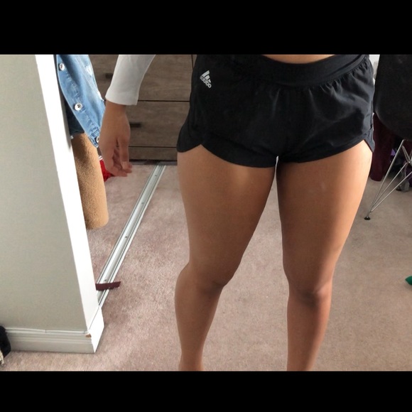 Adidas Climate Athletic Shorts- Size small - Picture 4 of 6